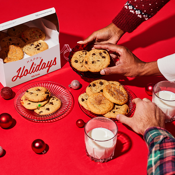 Make your holiday events extra sweet with catering options to fit every need