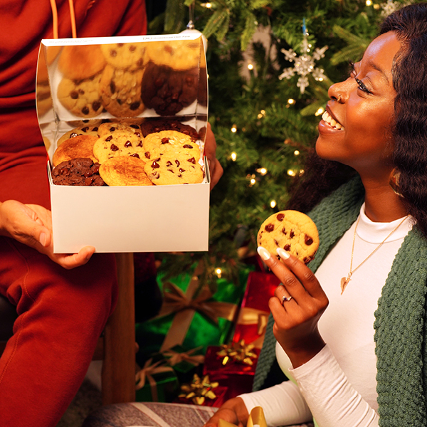 Make your holiday events extra sweet with catering options to fit every need